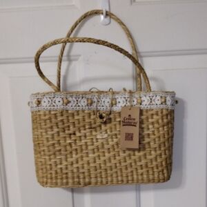 Cotton Natural Woven Straw Tote with White Crochet Trim NWT